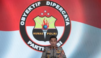 https://humas.polri.go.id/2021/01/28/bareskrim-tahan-tersangka-rasisme-ambroncius-nababan-selama-20-hari-ke-depan/